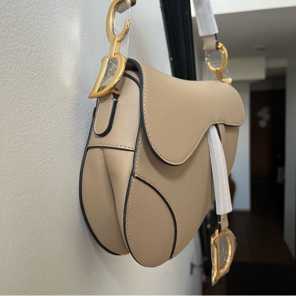 saddle style bag FREE SHIPPING!